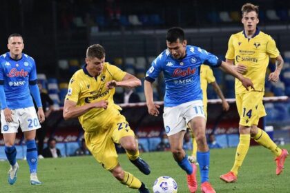 Thống kê lịch sử đối đầu Napoli vs Verona (22h59 ngày 15/4)